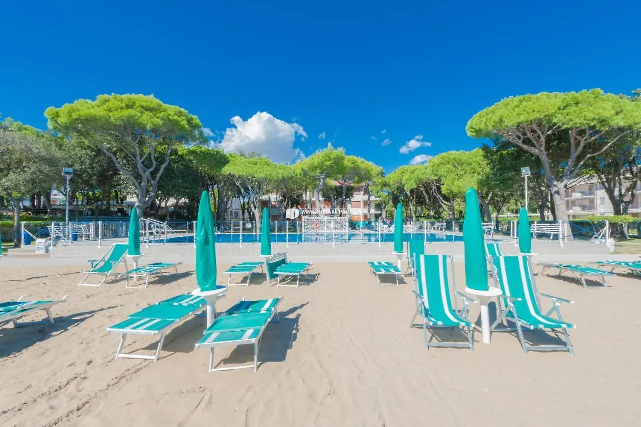 Park Residence Immobiliare Pacella Lido di Jesolo 0*,  Italy